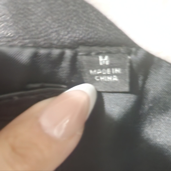 🪻Uniqlo Classic Black Leather Jacket🪻 - Picture 3 of 7